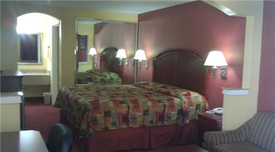 Scottish Inns Suites East Sam Houston Pkwy North チャネルヴュー 部屋 写真